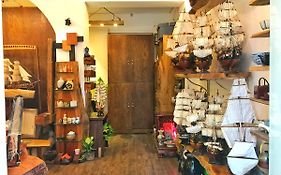 Rustic House Backpacker